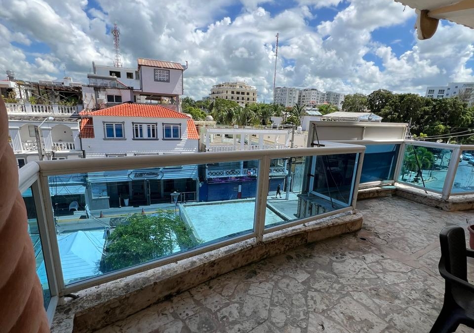 Terrace, view on street